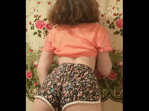 ❤️ Sexy me nyuam mos stripping tawm nws luv ntawm lub koob yees duab Porno ntawm hmn.hentai-id.ru% ❌ Ib